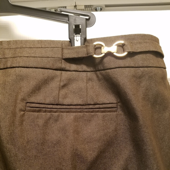 New York & Company capris back to school fall - Picture 4 of 7